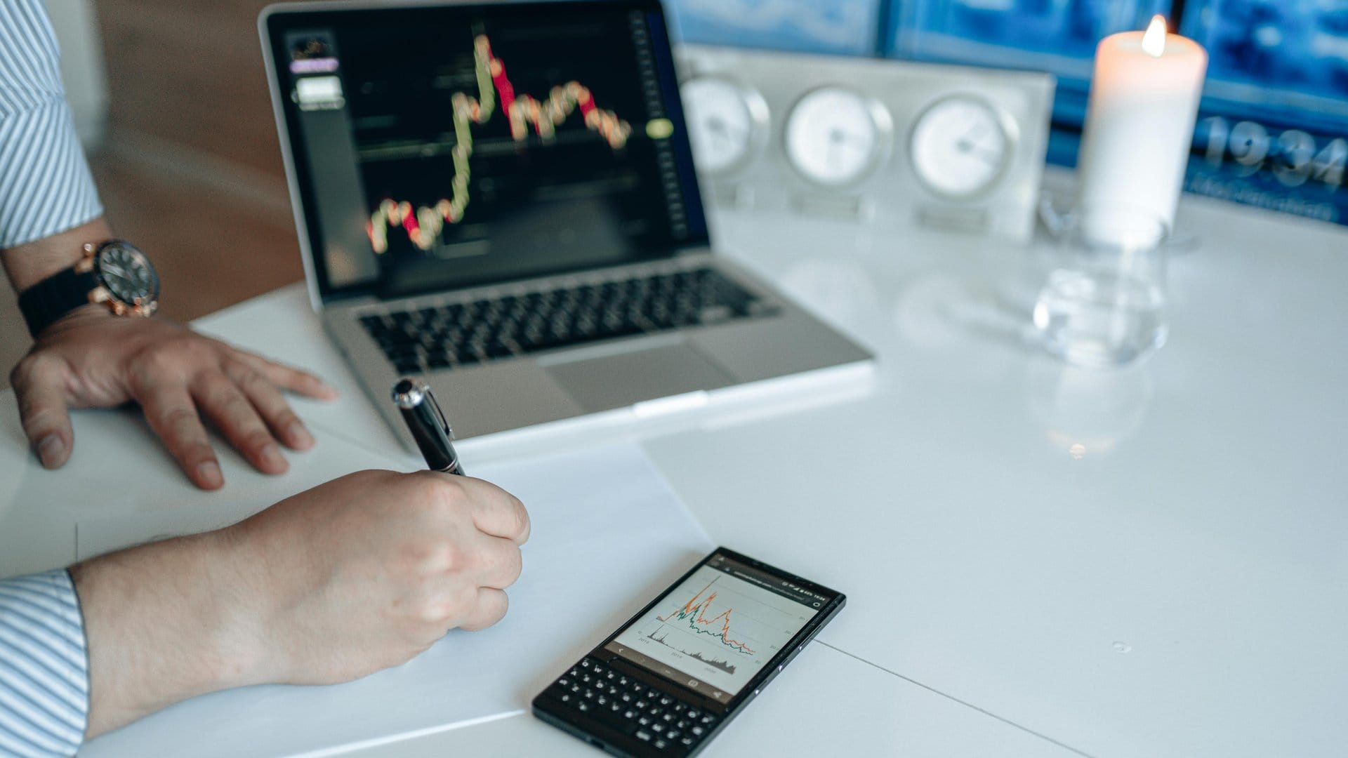 What Is a Penetration Test Report and How to Write One — photo by AlphaTradeZone via Pexels