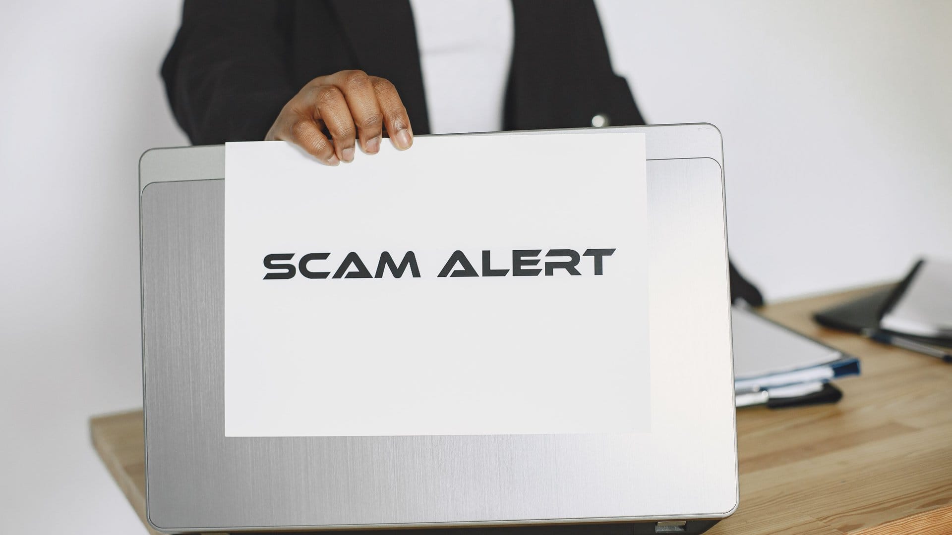 How to Detect and Respond to a Phishing Attack — photo by Gustavo Fring via Pexels